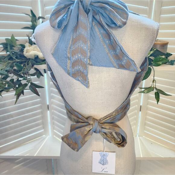 LACE THE LABEL NEW EMBROIDERED HALTER TOP SIZE SMALL (PTP 20 INCHES) RETAIL $320 - Picture 4 of 4